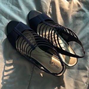 Blue size 6 heels